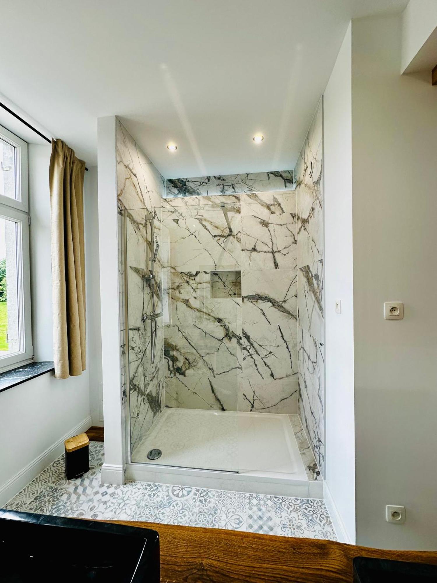 Suite De Luxe Au Chateau 105 Tinlot Buitenkant foto